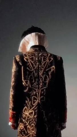 wisdm Instagram post about Menswear influence on fashion