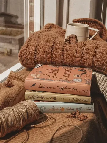 womanon Instagram post about Holiday reading