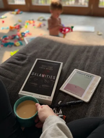 worldswithinpages Instagram post about Current reading
