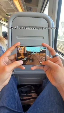 xeetechcare Instagram post about Galaxy Z Fold 8 gaming