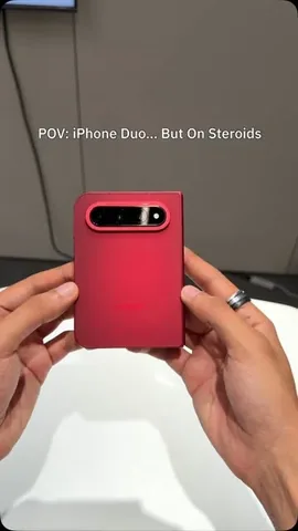 xeetechcare Instagram post about Foldable smartphone specification comparison
