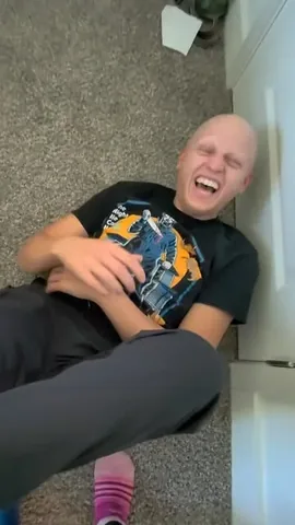 xtheromanempire Instagram post about Baldness humor