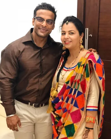 yatindersingh_official Instagram post about Family and relationships
