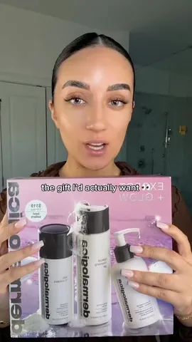 youngcouture_ Instagram post about Skincare gift recommendation
