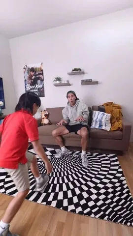 zachking Instagram post about Visual illusion