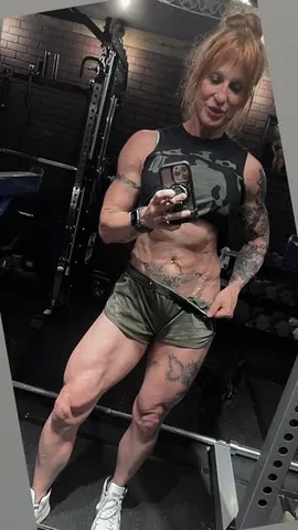 zoalinseyifbbpro Instagram post about Fitness training