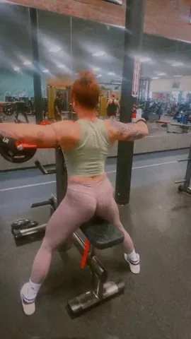zoalinseyifbbpro Instagram post about Fitness training