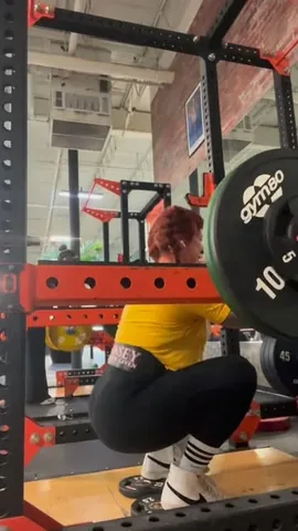 zoalinseyifbbpro Instagram post about Fitness and mental health
