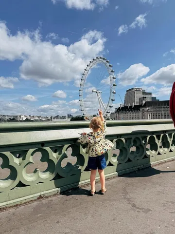 zoesugg Instagram post about Family travel