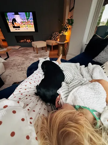 zoesugg Instagram post about Family life