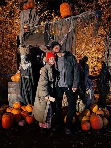 zoesugg Instagram post about Halloween and family activities