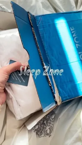 zorina_vakylich Instagram post about Bedding