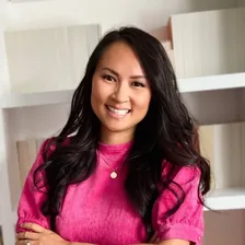 Amy Lea 🇨🇦 — Instagram profile photo