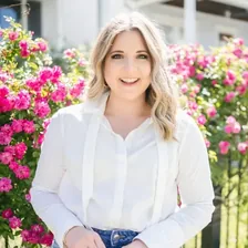 Angela Darnell — Instagram profile photo