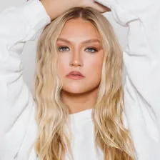 Autumn Miller — Instagram profile photo
