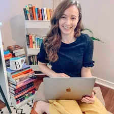 📓✨beth • bookstagram🌿🌲 — Instagram profile photo