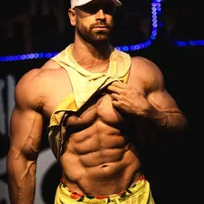 Bradley Martyn profile photo