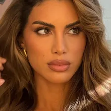 CAMILA COELHO profile photo