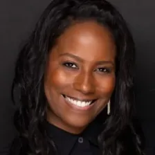 Dr. Mariel Buqué — Instagram profile photo