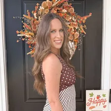 Ashley | Amazon | Affordable Fashion | Style over 30 — Instagram profile photo