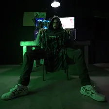 Sway profile photo