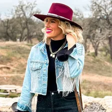 Kristen Hebert — Instagram profile photo