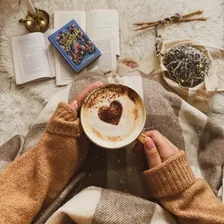 Haya 📖 — Instagram profile photo