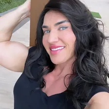 Helle Trevino | Physique development coach — Instagram profile photo