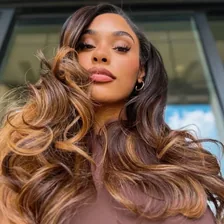 Raye — Instagram profile photo