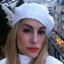 Joanna Hillman — Instagram profile photo