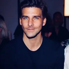 Johannes Huebl — Instagram profile photo