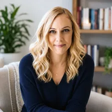 Kati Morton — Instagram profile photo