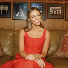 Sadie Robertson Huff profile photo
