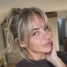 Lucy Jessica Carter — Instagram profile photo