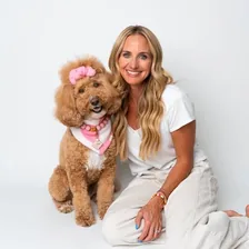 JAZZY🐾 the Fashion Doodle and dog mom Krista Robinson — Instagram profile photo