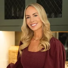 Emily Norris — Instagram profile photo