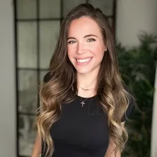 Megan O'Connell — Instagram profile photo