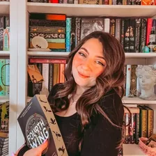 Courtney | Bookstagram — Instagram profile photo