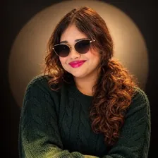 Piyali Toshniwal | Lifestyle Fashion Beauty & Travel — Instagram profile photo