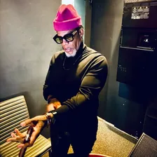 realdlhughley — Instagram profile photo