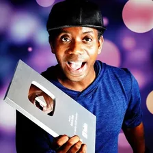 Roberto Blake | Author | Coach | Speaker — Instagram profile photo