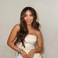 Sandy Azcona — Instagram profile photo