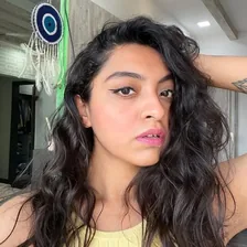 SHAZIA SAMJI — Instagram profile photo
