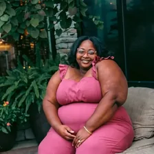 Ashley | Plus Size Travel & Lifestyle Creator | Virginia — Instagram profile photo