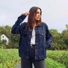 Emily Fenves—Sustainable Fashion Advocate — Instagram profile photo