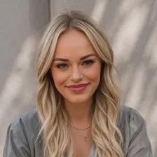 Stephanie Konkle — Instagram profile photo