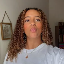 ZOË — Instagram profile photo